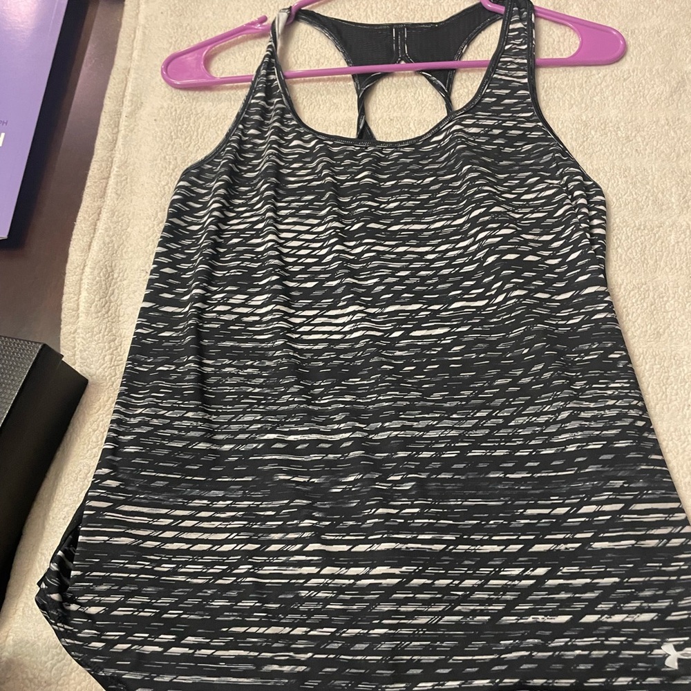 Under Armour Black and White Patterned Tank Top